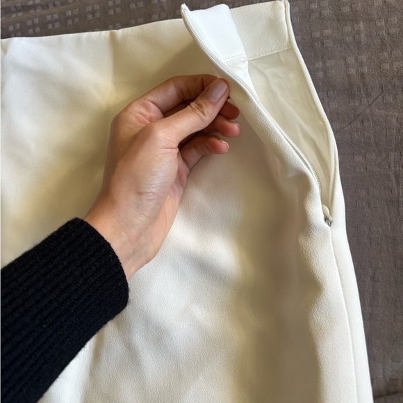 Zara skirt - Picture 4 of 4